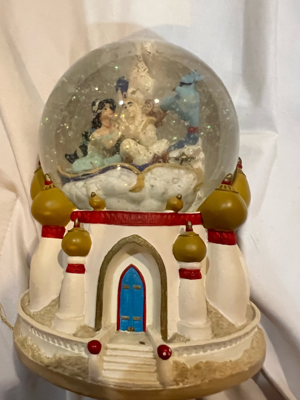 Vintage Disney Store- Aladdin Musical Snow Globe